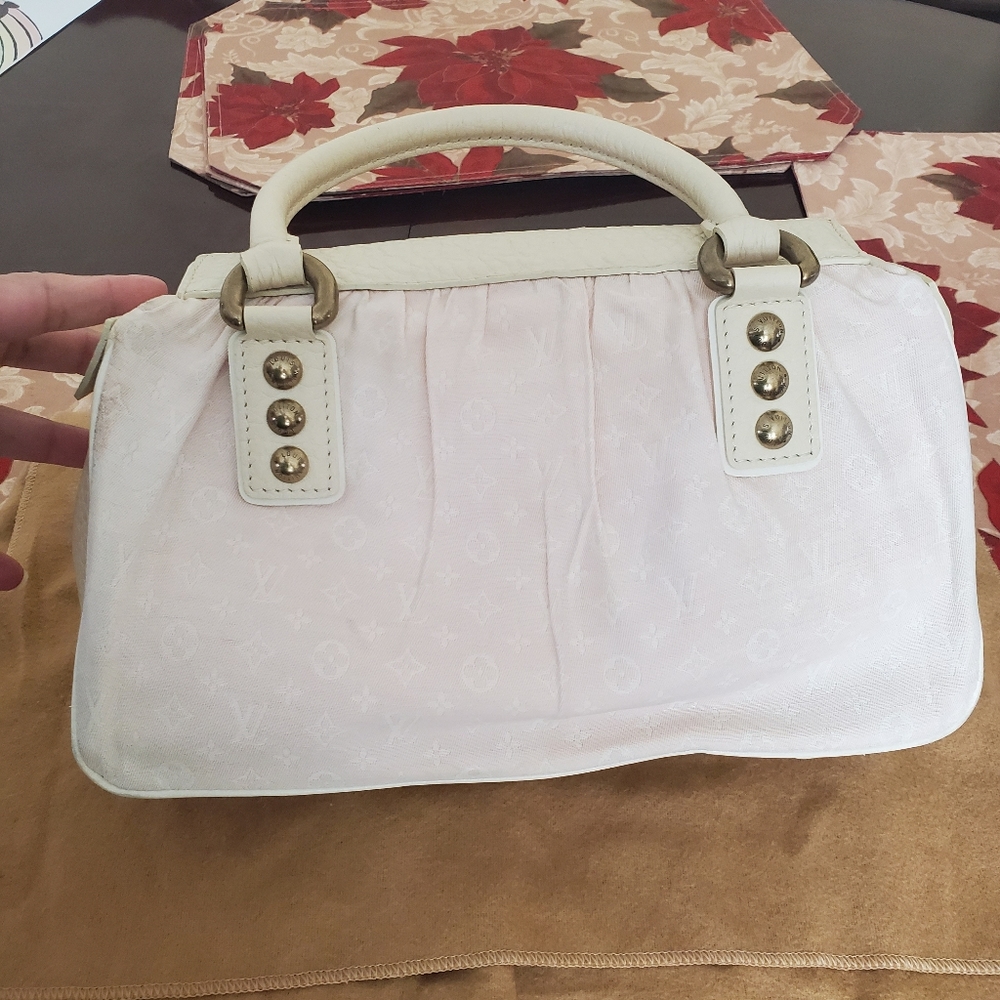 Authentic Louis Vuitton Trapezio pm